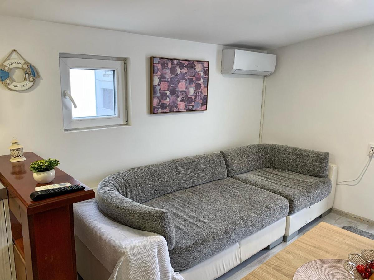 Apartment Viva Jelena Будва Екстериор снимка